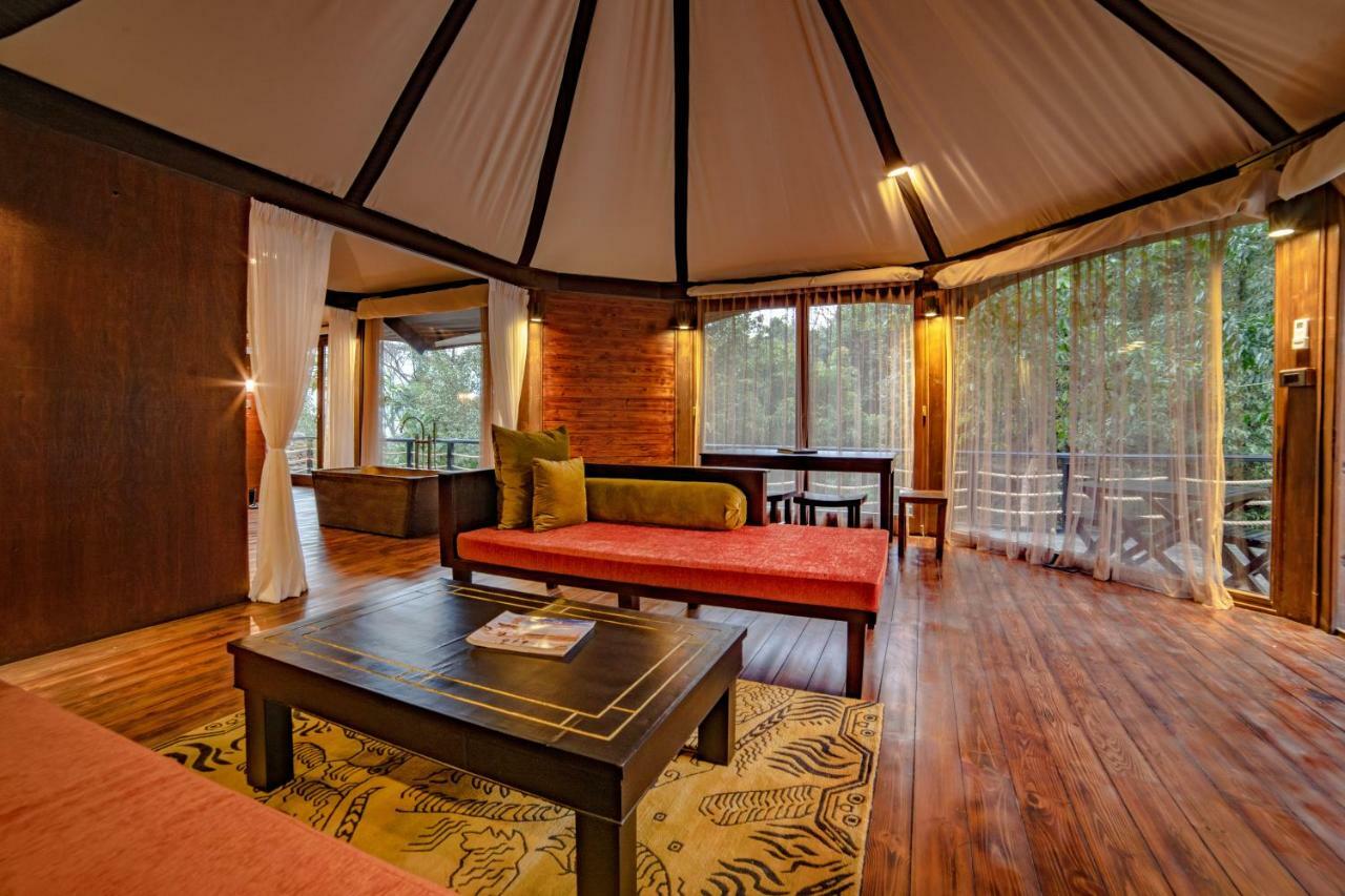 The Pavilions Himalayas Lake View Pokhara Exterior photo